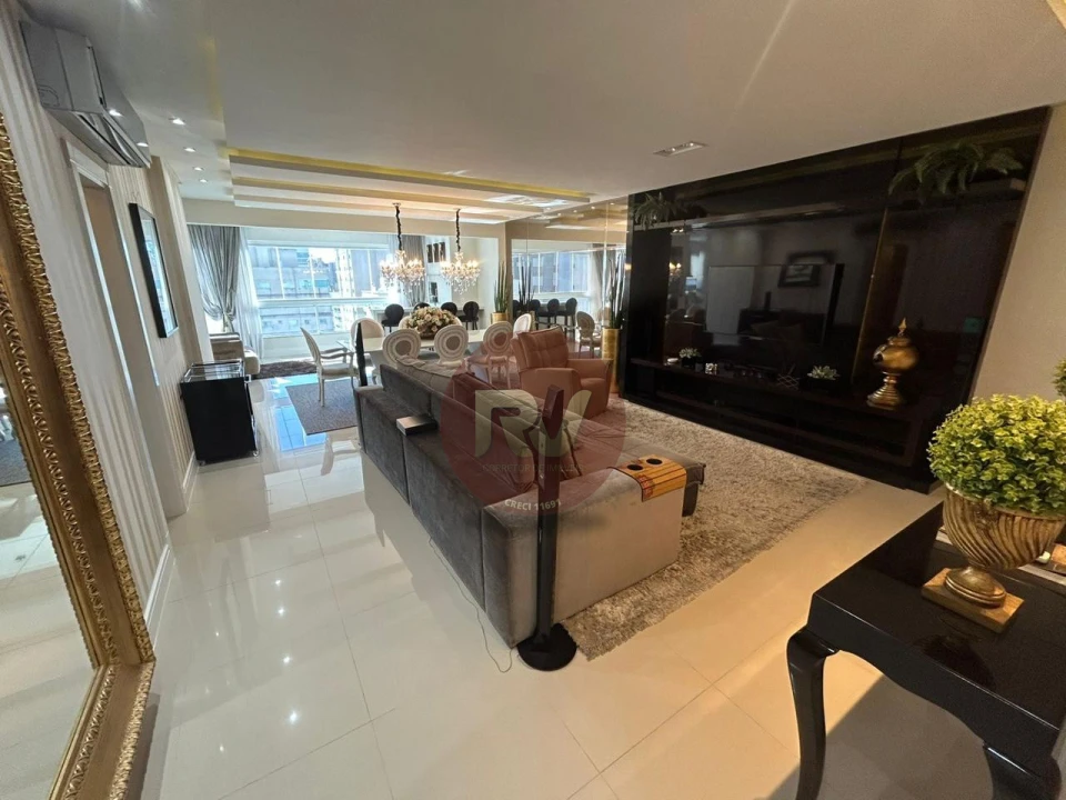 Imagens do imóveis EDIFÍCIO RESIDENCIAL LA MUSIQUE - R$ 2.350.000,00 - MEIA PRAIA - ITAPEMA - SC