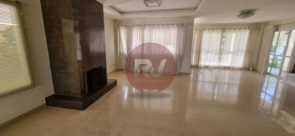 CONDOMÍNIO ROYAL TENNIS - R$ 15.000,00 - LOCAÇÃO