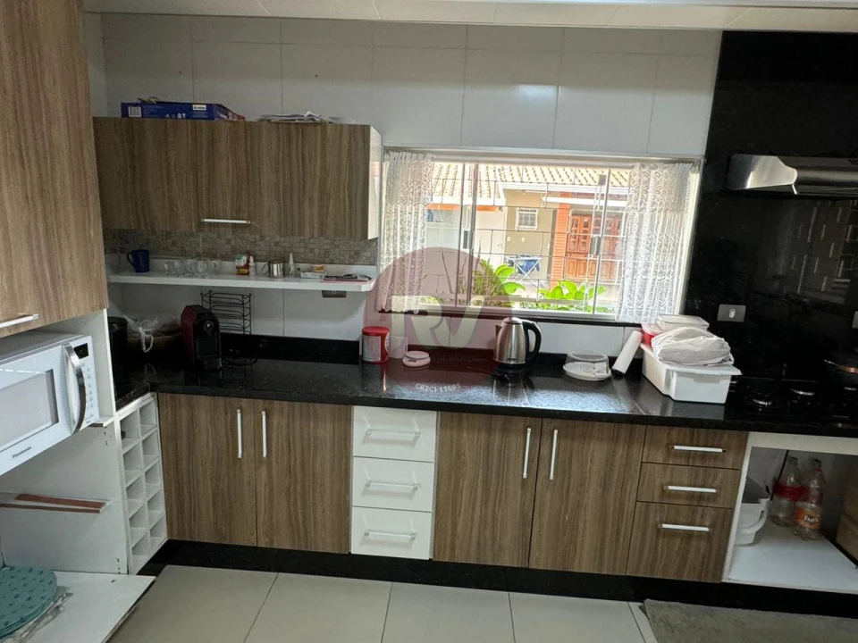 Imagens do imóveis VENDA - R$ 950.000,00 - CASA - BAIRRO AEROPORTO - 04 QUARTOS