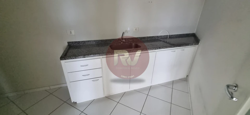 Imagens do imóveis EDIFÍCIO  TRADE CENTER - SALA - LOCAÇÃO R$ 3.000,00 + Condomínio - R$ 950,00 - 01 garagem