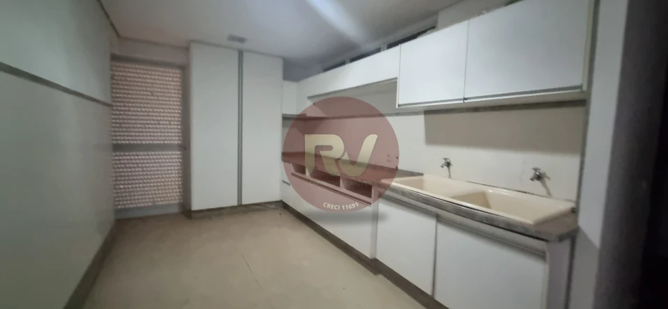 Imagens do imóveis CONDOMÍNIO ROYAL FOREST - VENDA - R$ 2.800.000,00