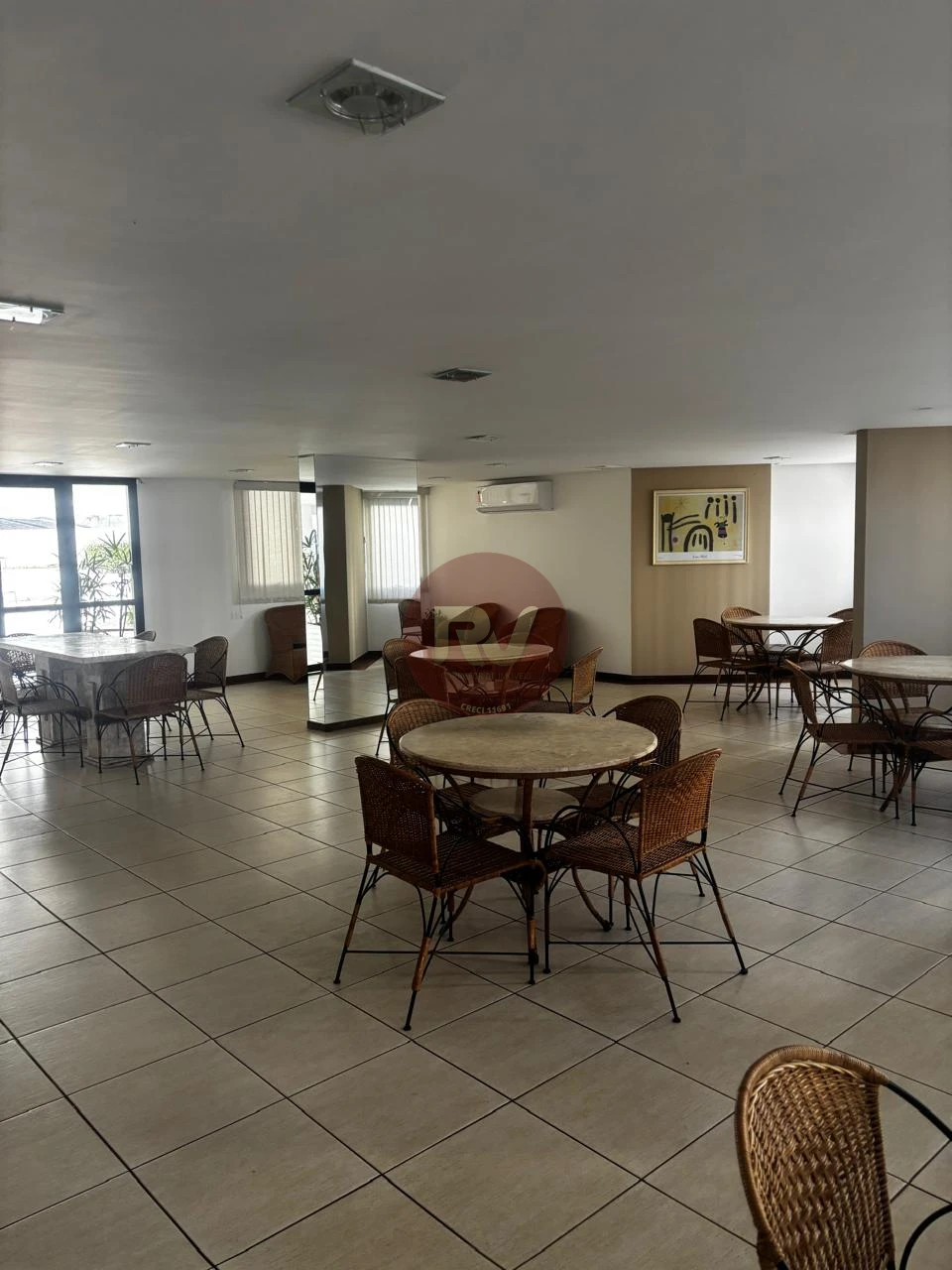 Imagens do imóveis EDIFÍCIO TOP LIFE - LOCAÇÃO - R$ 1.800,00 + Condomínio R$ 600,00 - 01  Quarto