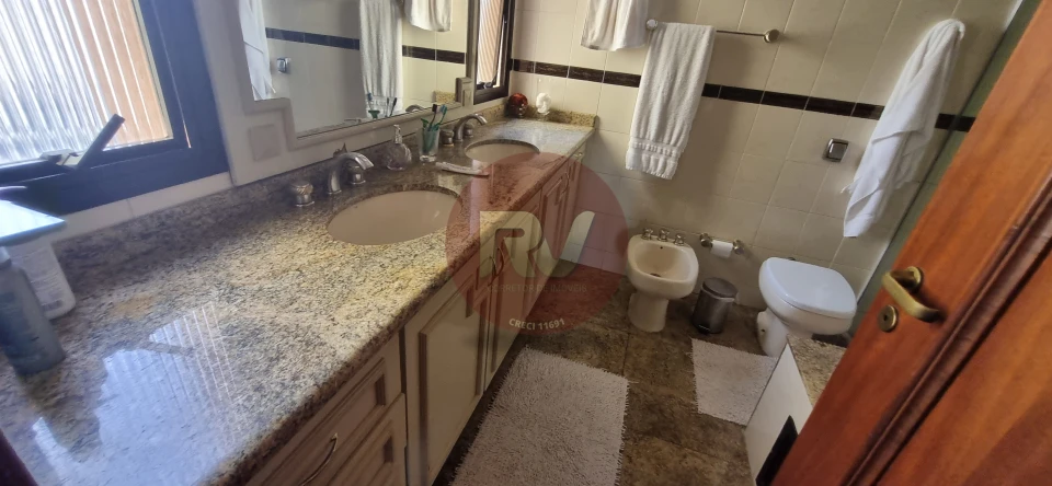 EDIFÍCIO ROYAL GARDEN - VENDA - R$ 1.400.000,00