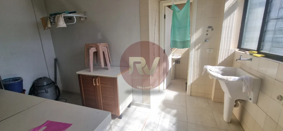 Imagens do imóveis EDIFÍCIO ALGARVE - LOCAÇÃO - R$  2.500,00