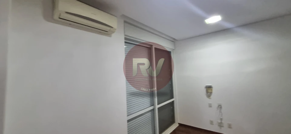 Imagens do imóveis CONDOMÍNIO ROYAL FOREST - VENDA - R$ 2.800.000,00