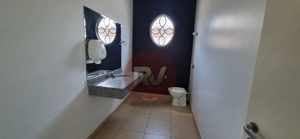 LOCAÇÃO COMERCIAL -R$ 11.000,00 - AV . SANTOS DUMONT - AEROPORTO