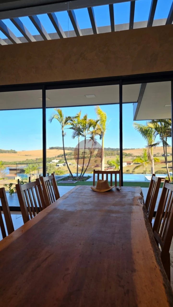 Imagens do imóveis CONDOMINIO ECOVILLAS DO LAGO - CASA - R$ 2.950.000,00 - NOVA