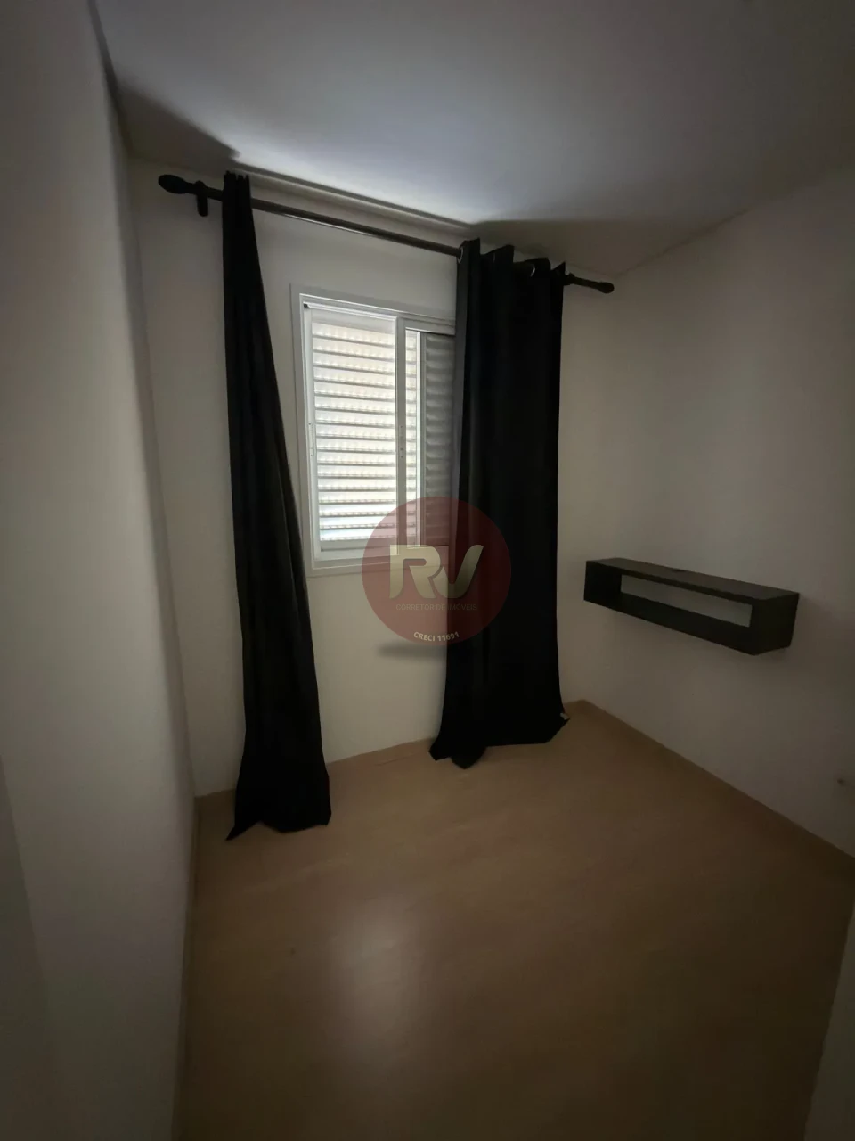 Imagens do imóveis EDIFÍCIO SPOT CENTRO RESIDENCE - LOCAÇÃO - R$ 2.800,00 + CONDOMÍNIO - 02 QUARTOS