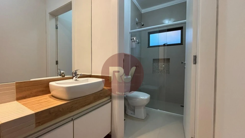 Imagens do imóveis LOCAÇÃO - R$ 18.000,00 - CASA TÉRREA - 04 SUÍTES - ALPHAVILLE IMBUIAS