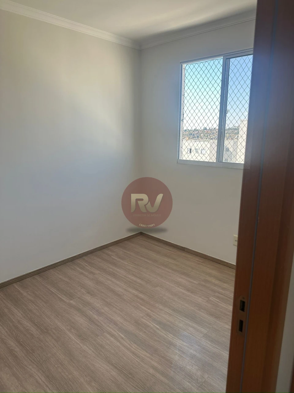 Imagens do imóveis EDIFÍCIO SPAZIO LA TRAVIATA - R$ 220.000,00