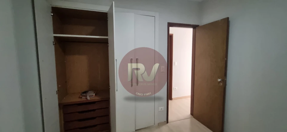 EDIFÍCIO RESIDENCIAL ATLANTIS - LOCAÇÃO - R$ 1.600,00 - 02 QUARTOS (SENDO 01 SUÍTE)