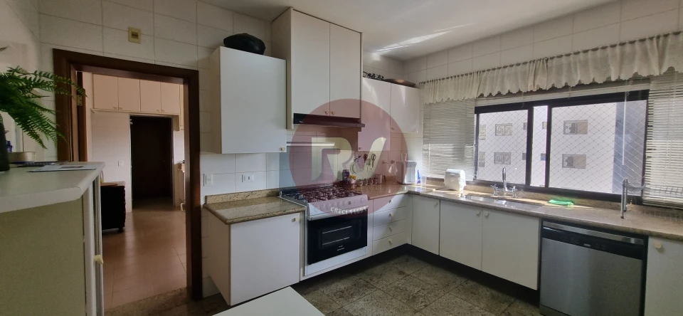 EDIFÍCIO ROYAL GARDEN - VENDA - R$ 1.400.000,00