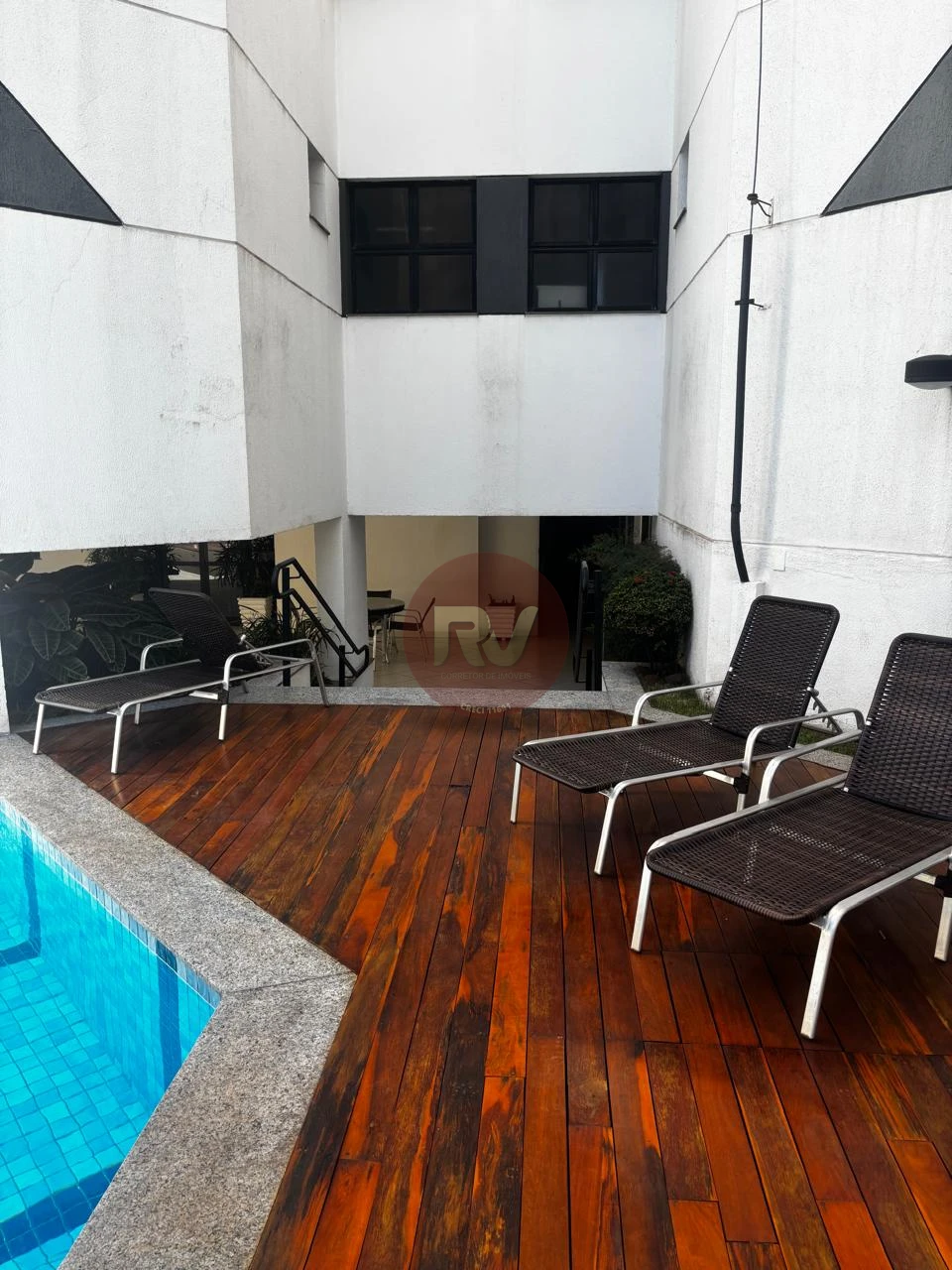 Imagens do imóveis EDIFÍCIO TOP LIFE - LOCAÇÃO - R$ 1.800,00 + Condomínio R$ 600,00 - 01  Quarto