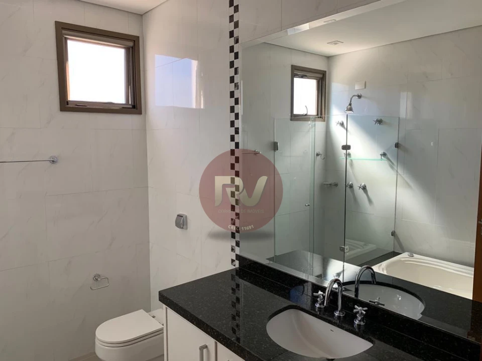 Imagens do imóveis CONDOMINIO ALPHAVILLE IMBUIAS - R$ 4.000.000,00