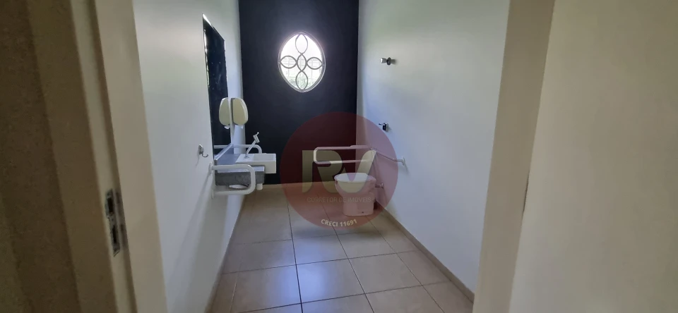 LOCAÇÃO COMERCIAL -R$ 11.000,00 - AV . SANTOS DUMONT - AEROPORTO