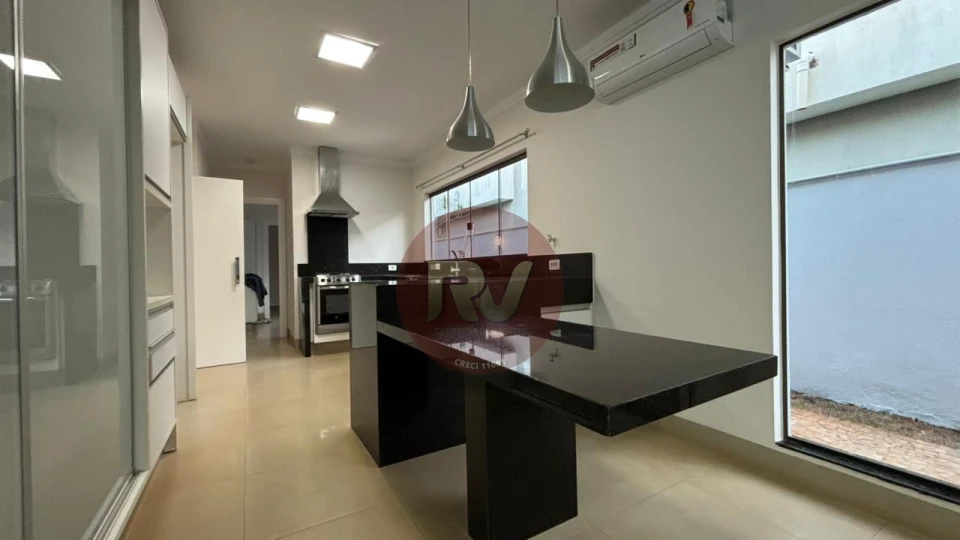 Imagens do imóveis LOCAÇÃO - R$ 18.000,00 - CASA TÉRREA - 04 SUÍTES - ALPHAVILLE IMBUIAS