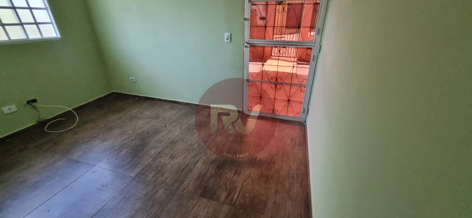 LOCAÇÃO CASA TÉRREA - JARDIM PRESIDENTE - R$1.900,00