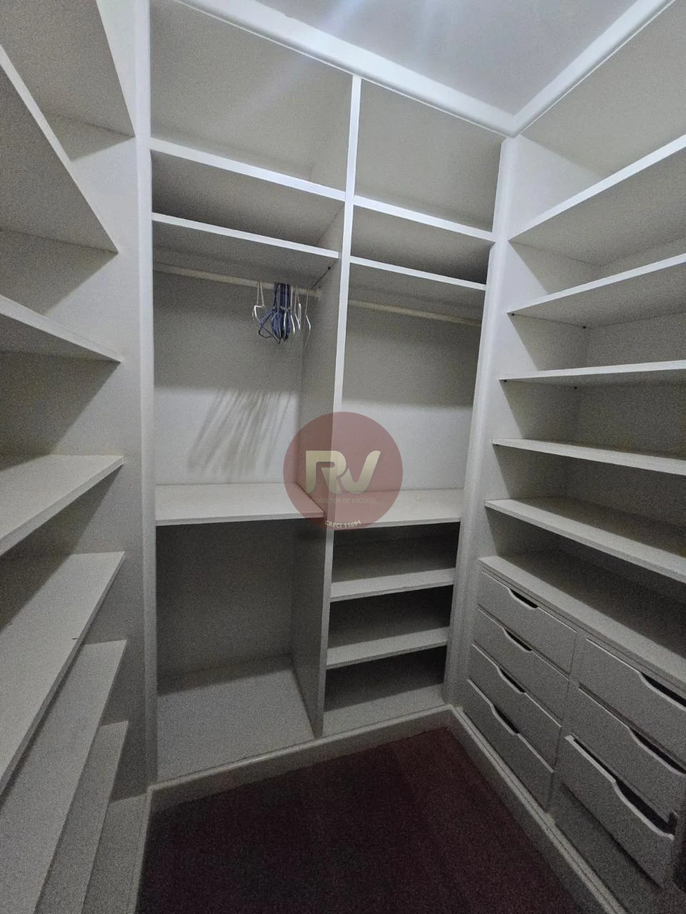 Imagens do imóveis EDIFÍCIO ROYAL GARDEN - R$ 1.250.000,00 - Centro