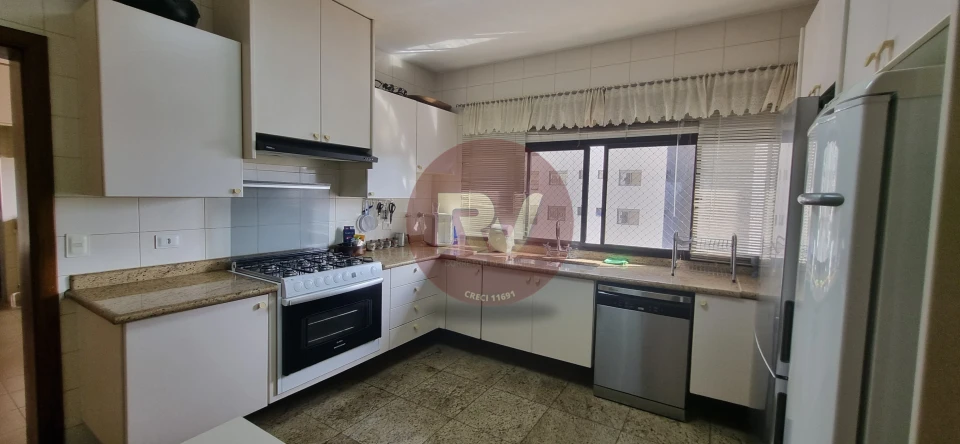 EDIFÍCIO ROYAL GARDEN - VENDA - R$ 1.400.000,00