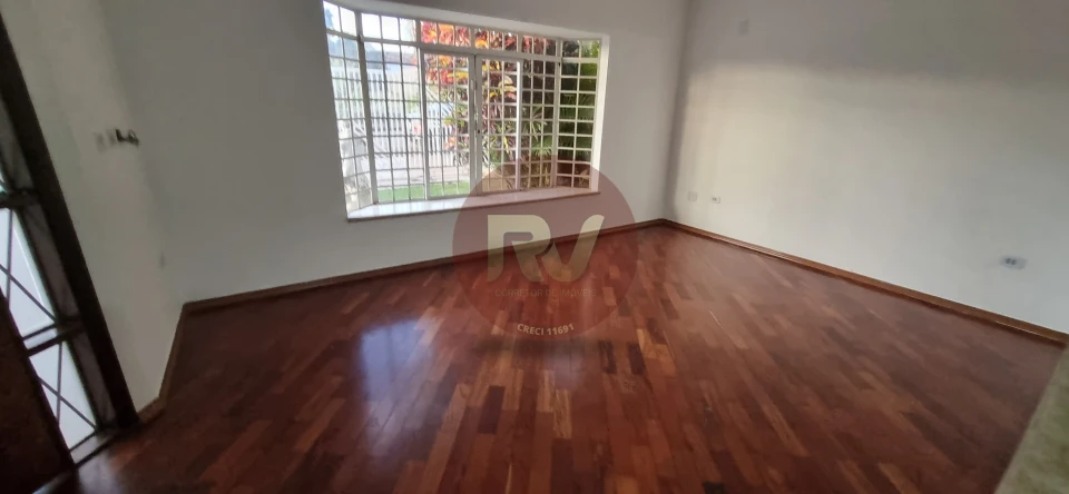 Imagens do imóveis R$ 4.500,00 - LOCAÇÃO - CASA TÉRREA - 04 Quartos , Piscina e churrasqueira
