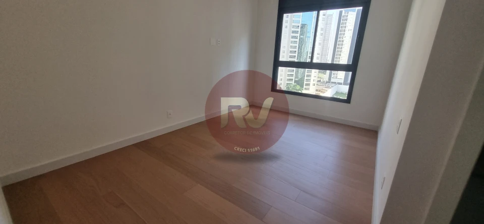 EDIFÍCIO ARTESANO - VENDA - R$ 4.700.000,00 -04 Suítes, 05 grs -  ESTUDA PERMUTA e CARRO