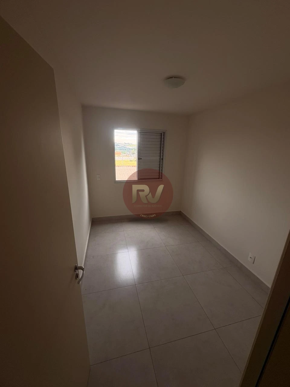 Imagens do imóveis EDIFÍCO RESIDENCIAL TAPUIAS - VENDA - R$ 275.000,00 - Aceita Permuta por terreno - 03 Quartos