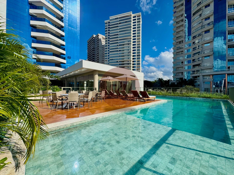 EDIFÍCIO WAVE - VENDA - R$ 5.400.000,00 - 04 Suítes, 04 garagens