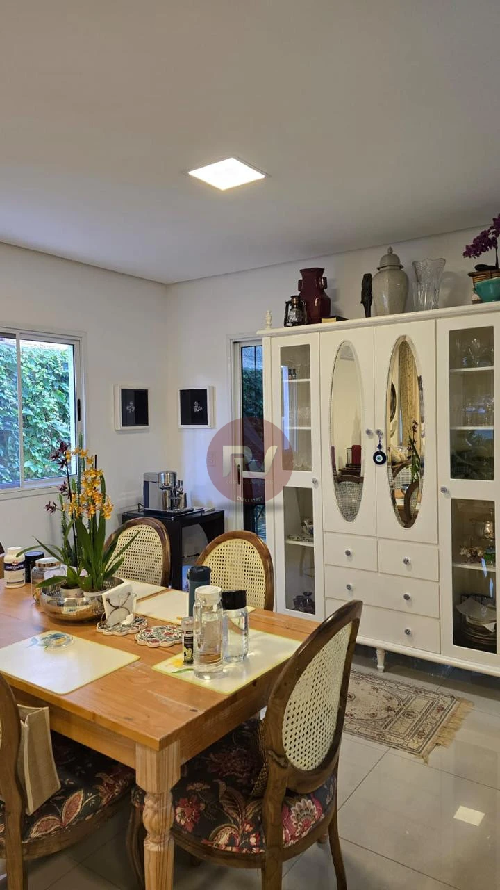 CONDOMÍNIO ROYAL MAISON - R$ 9.000,00