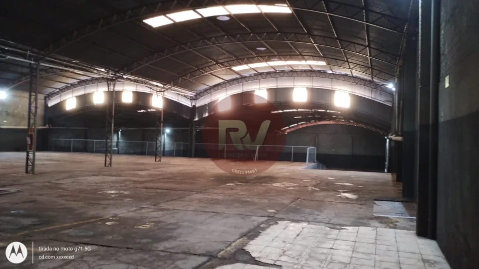 Imagens do imóveis BARRACÃO - LOCAÇÃO - R$ 23.000,00 - 1.889,00 m2