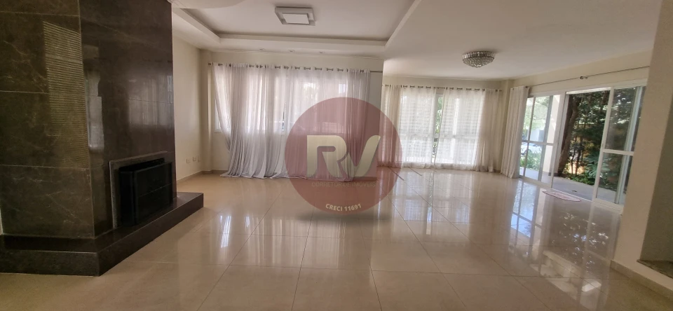 CONDOMÍNIO ROYAL TENNIS - R$ 15.000,00 - LOCAÇÃO