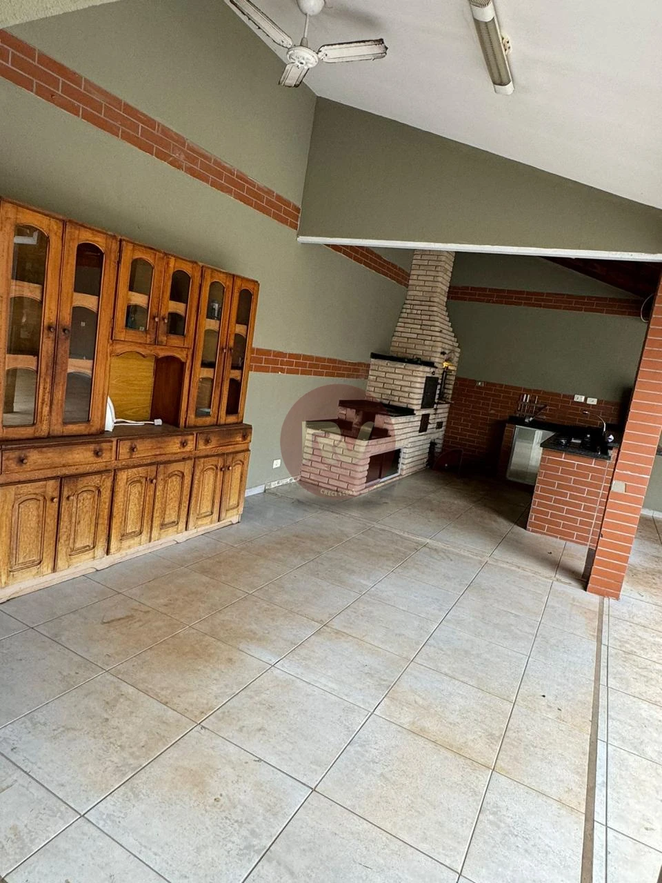 Imagens do imóveis VENDA - R$ 950.000,00 - CASA - BAIRRO AEROPORTO - 04 QUARTOS