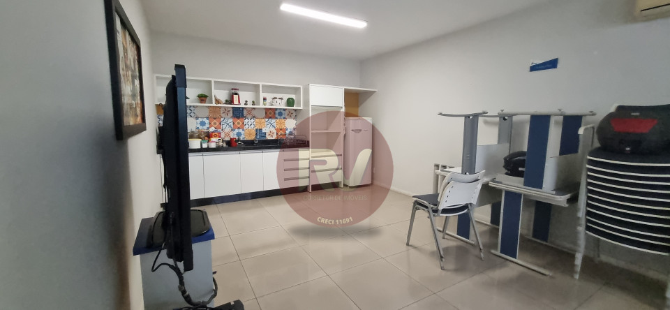 LOCAÇÃO - 04 SALAS , 02 WCS, COZINHA-R$ 3.500,00 - RUA GOIÁS