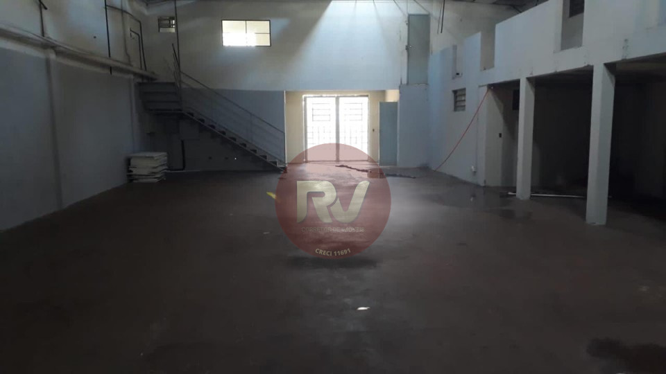 LOCAÇÃO - BARRACÃO - RUA GRAFITA - R$4.000,00