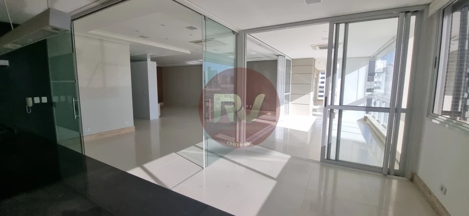 Imagens do imóveis EDIFÍCIO CASA BATLLO - R$ 2.700.000,00 - 04 Grs