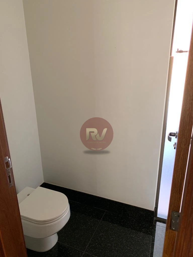 Imagens do imóveis CONDOMINIO ALPHAVILLE IMBUIAS - R$ 4.000.000,00
