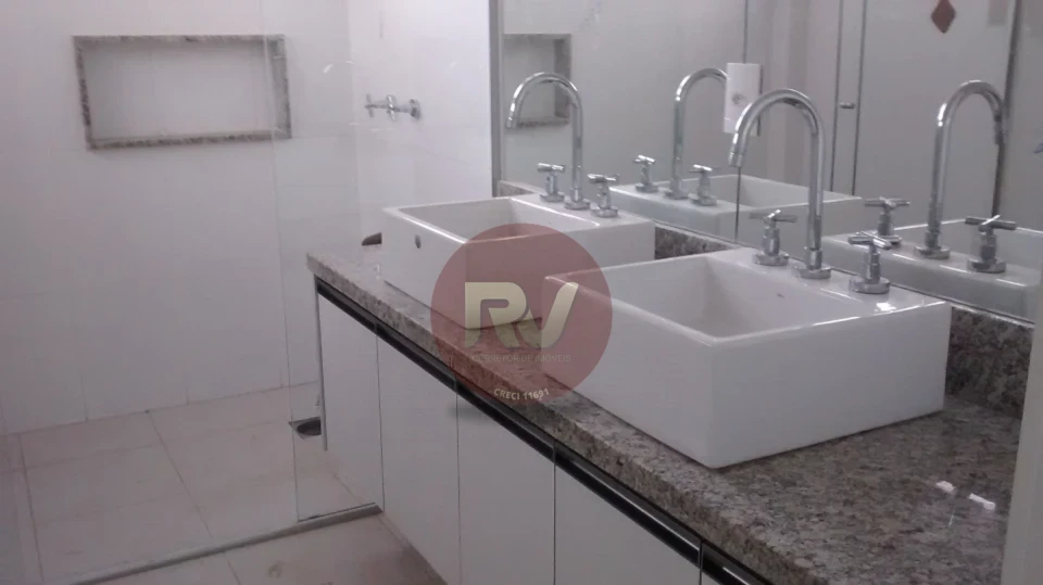 Imagens do imóveis CONDOMÍNIO ROYAL MAISON - R$ 9.000,00