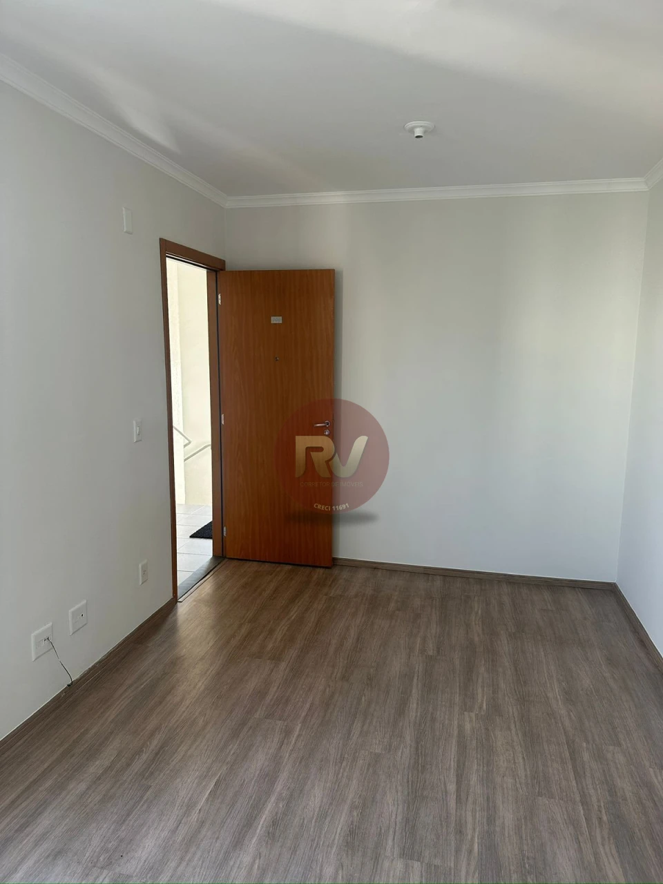 Imagens do imóveis EDIFÍCIO SPAZIO LA TRAVIATA - R$ 220.000,00