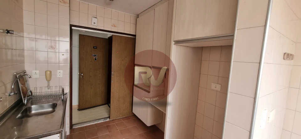 EDIFÍCIO RESIDENCIAL ATLANTIS - LOCAÇÃO - R$ 1.600,00 - 02 QUARTOS (SENDO 01 SUÍTE)