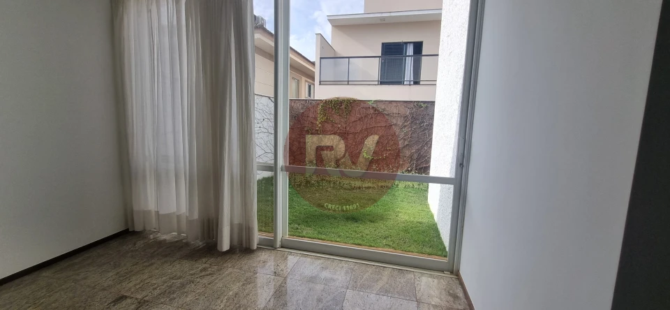 Imagens do imóveis CONDOMÍNIO ROYAL FOREST - VENDA - R$ 2.800.000,00