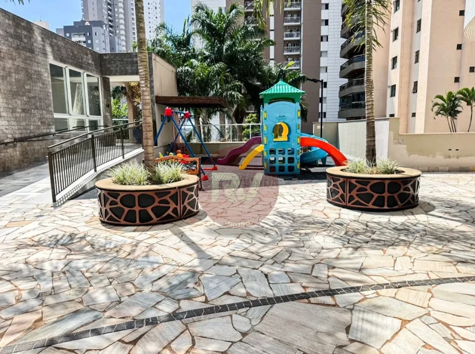 Imagens do imóveis EDIFÍCIO CASA BATLLO - R$ 2.700.000,00 - 04 Grs