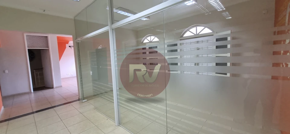 LOCAÇÃO COMERCIAL -R$ 11.000,00 - AV . SANTOS DUMONT - AEROPORTO