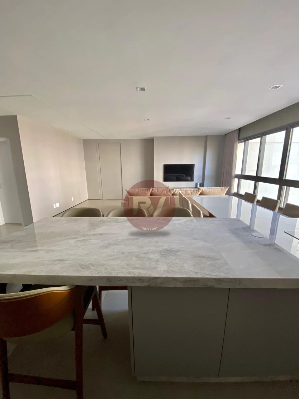 EDIFÍCIO HAUSE - GLEBA PALHANO - R$ 1.900.000,00