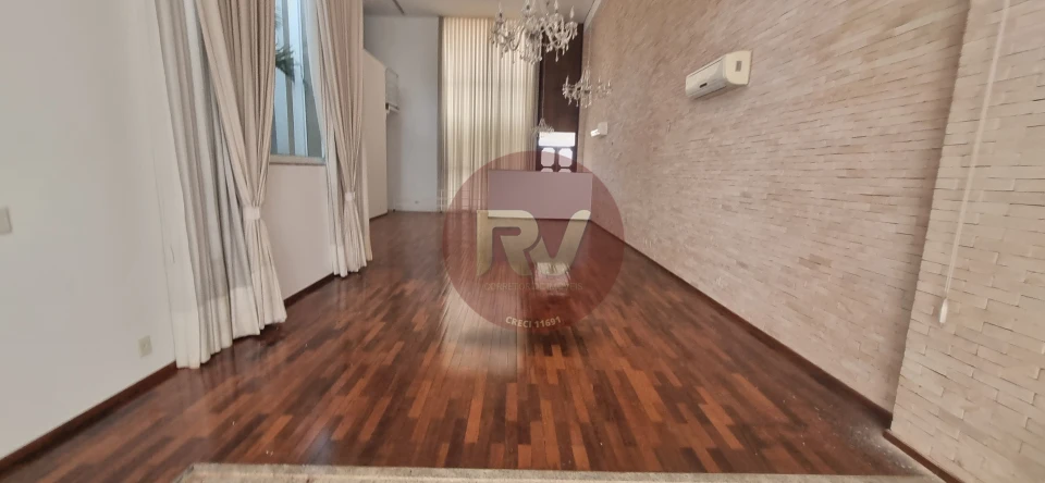 Imagens do imóveis CONDOMÍNIO ROYAL FOREST - VENDA - R$ 2.800.000,00