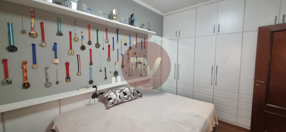 EDIFÍCIO ROYAL GARDEN - VENDA - R$ 1.400.000,00