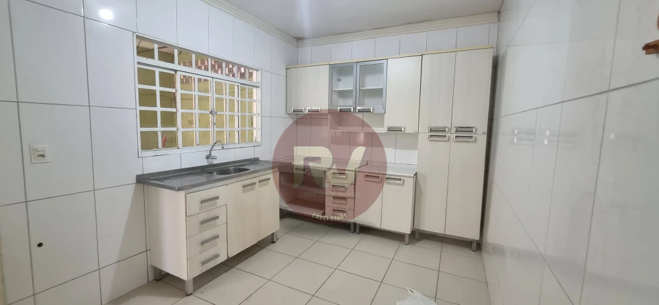 LOCAÇÃO CASA TÉRREA - JARDIM PRESIDENTE - R$1.900,00