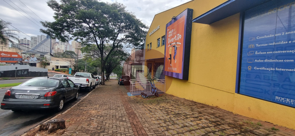 LOCAÇÃO - 04 SALAS , 02 WCS, COZINHA-R$ 3.500,00 - RUA GOIÁS
