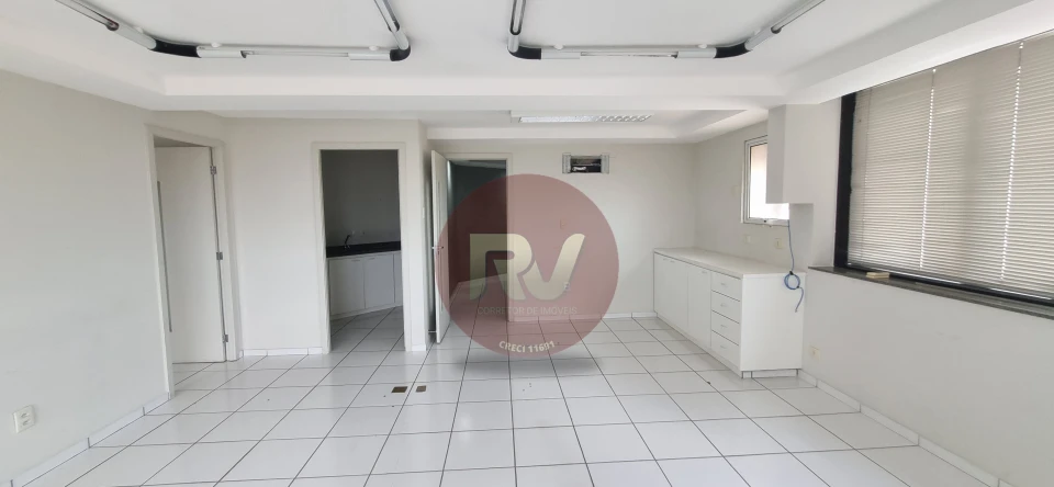 Imagens do imóveis EDIFÍCIO TRADE CENTER - LOCAÇÃO - R$ 3.000,00