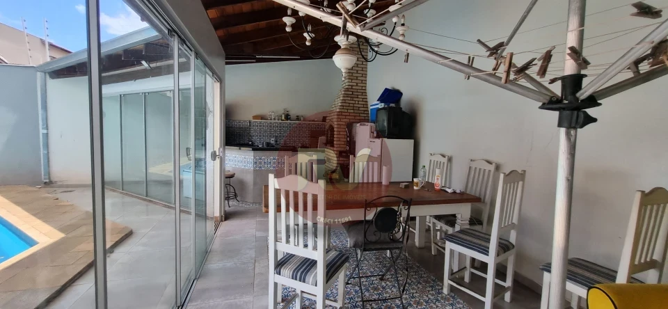 Imagens do imóveis VENDA - R$ 977.000,00 - SOBRADO - JARDIM INDUSTRIAL