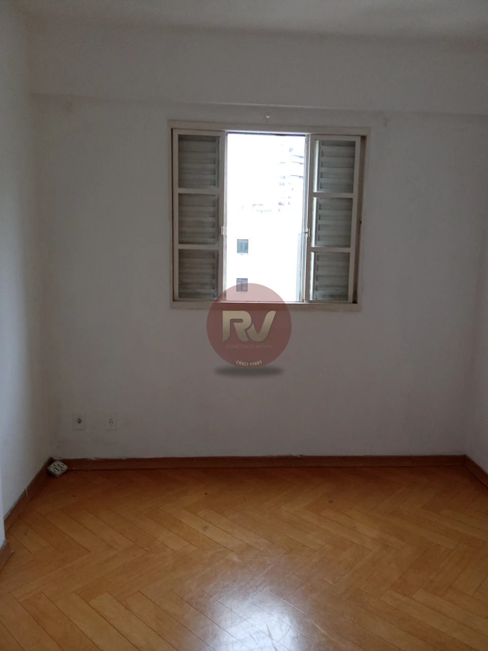Imagens do imóveis EDIFÍCIO GRAJAÚ - CENTRO - LOCAÇÃO - R$ 1.450,00 + Condomínio R$ 530,00