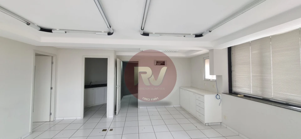 Imagens do imóveis EDIFÍCIO TRADE CENTER - LOCAÇÃO - R$ 3.000,00